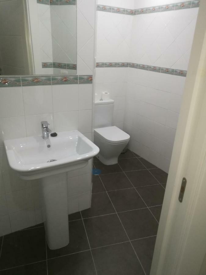Apartamentos Edificio Vicente มาลากา ภายนอก รูปภาพ