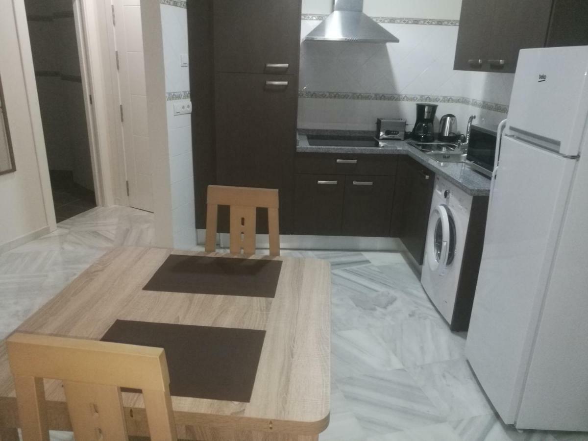 Apartamentos Edificio Vicente มาลากา ภายนอก รูปภาพ