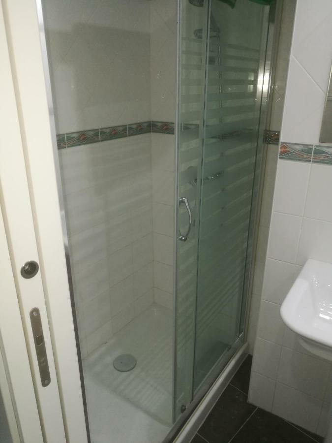 Apartamentos Edificio Vicente มาลากา ภายนอก รูปภาพ